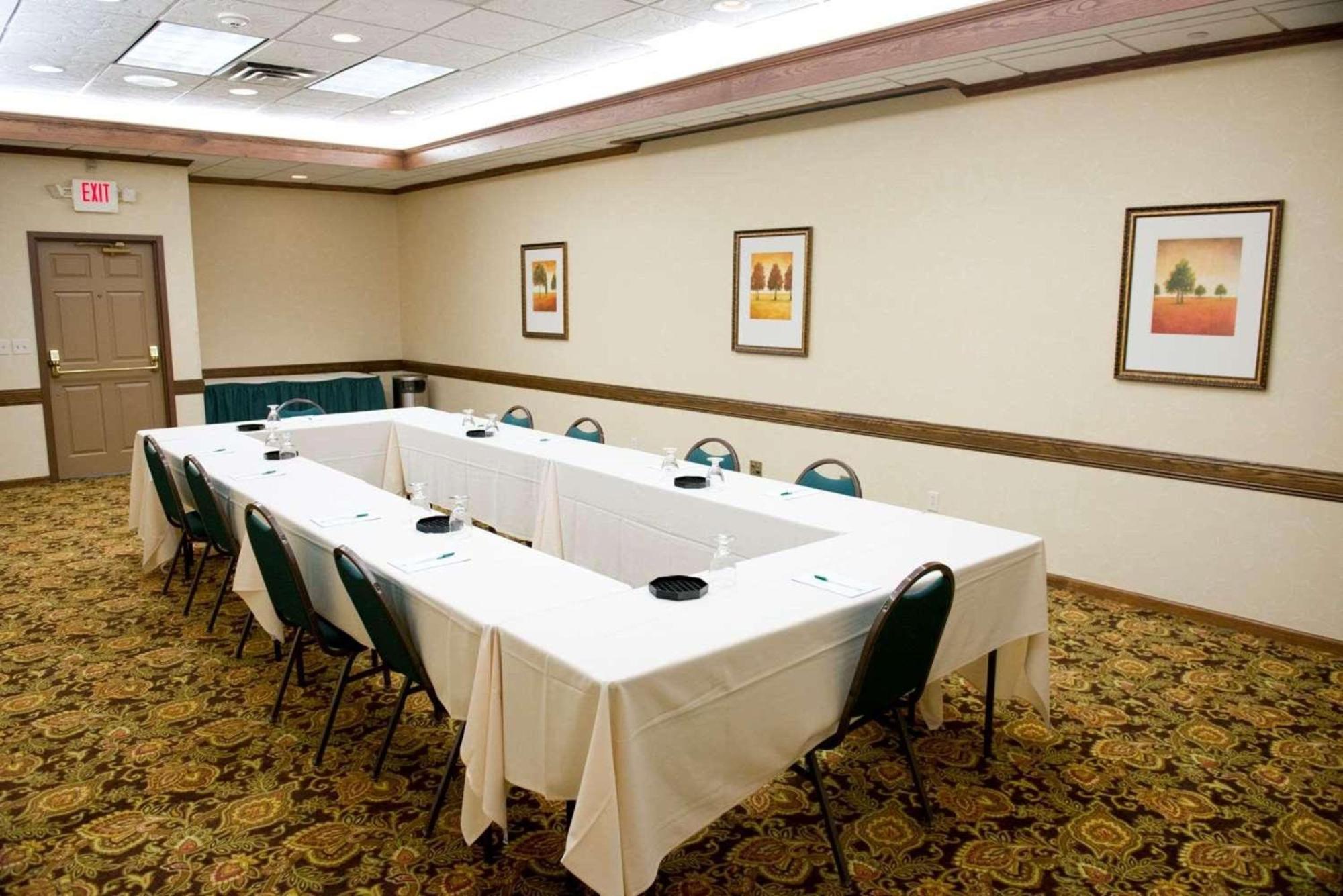 Country Inn & Suites By Radisson, Chanhassen, Mn Exteriör bild